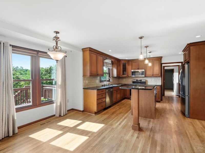 8303 Paddington Court, West Chester, OH 45069 Photo 13