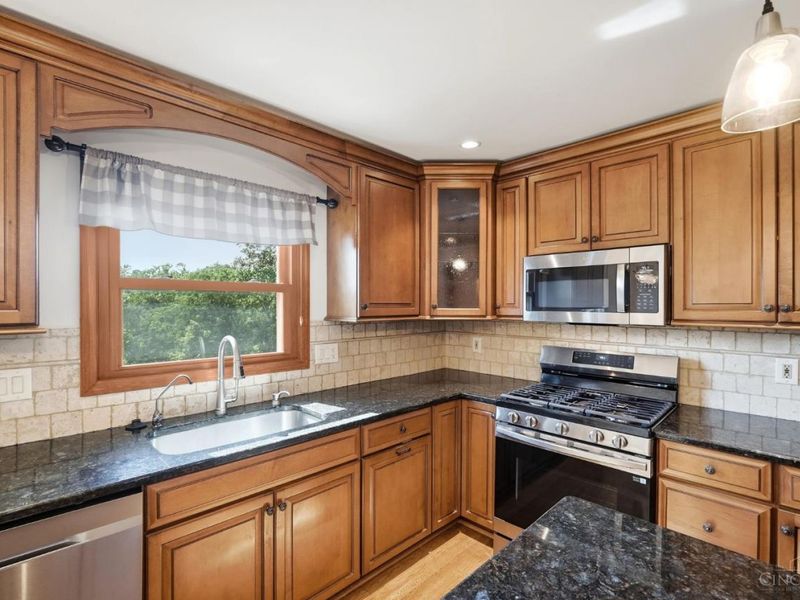 8303 Paddington Court, West Chester, OH 45069 Photo 18