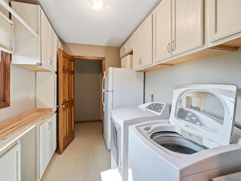 8303 Paddington Court, West Chester, OH 45069 Photo 23