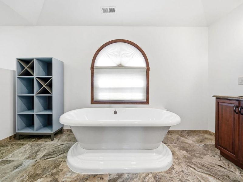 8303 Paddington Court, West Chester, OH 45069 Photo 45