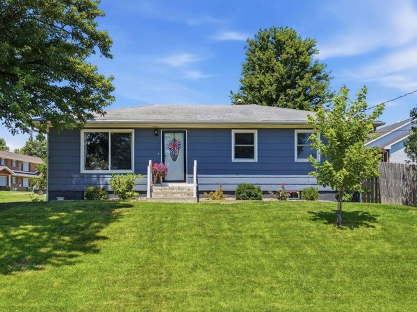 1610 Bies Drive, Dubuque, IA 52002