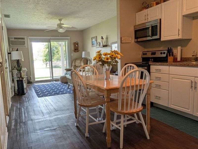 459 N Lake Pine Drive, Unit 2, Marblehead, OH 43440 Photo 11