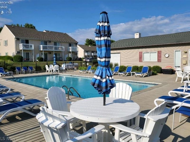 459 N Lake Pine Drive, Unit 2, Marblehead, OH 43440 Photo 15