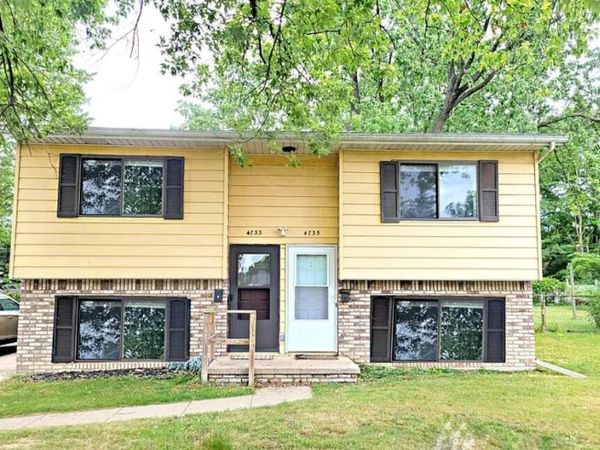 4733 S Pennsylvania Avenue, Lansing, MI 48910