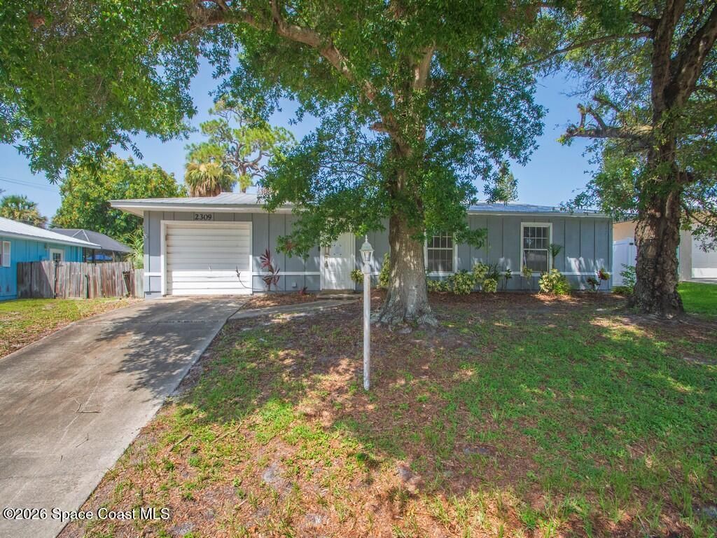2309 NE 13th Court , Jensen Beach, FL 34957 Photo