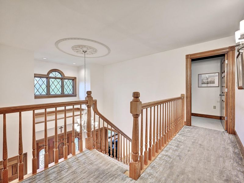 906 Squire Hill Court, Crescent Springs, KY 41017 Photo 17