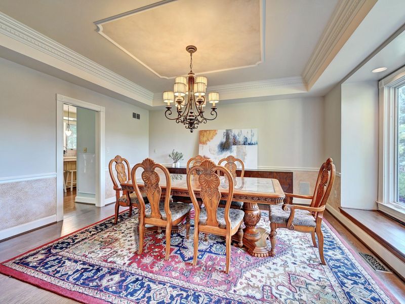 906 Squire Hill Court, Crescent Springs, KY 41017 Photo 5