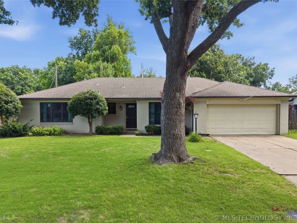 1862 E 57th Place , Tulsa, OK 74105