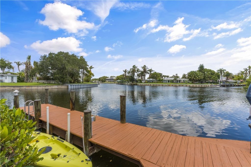2165 6th Court Se, Vero Beach, FL 32962 Photo