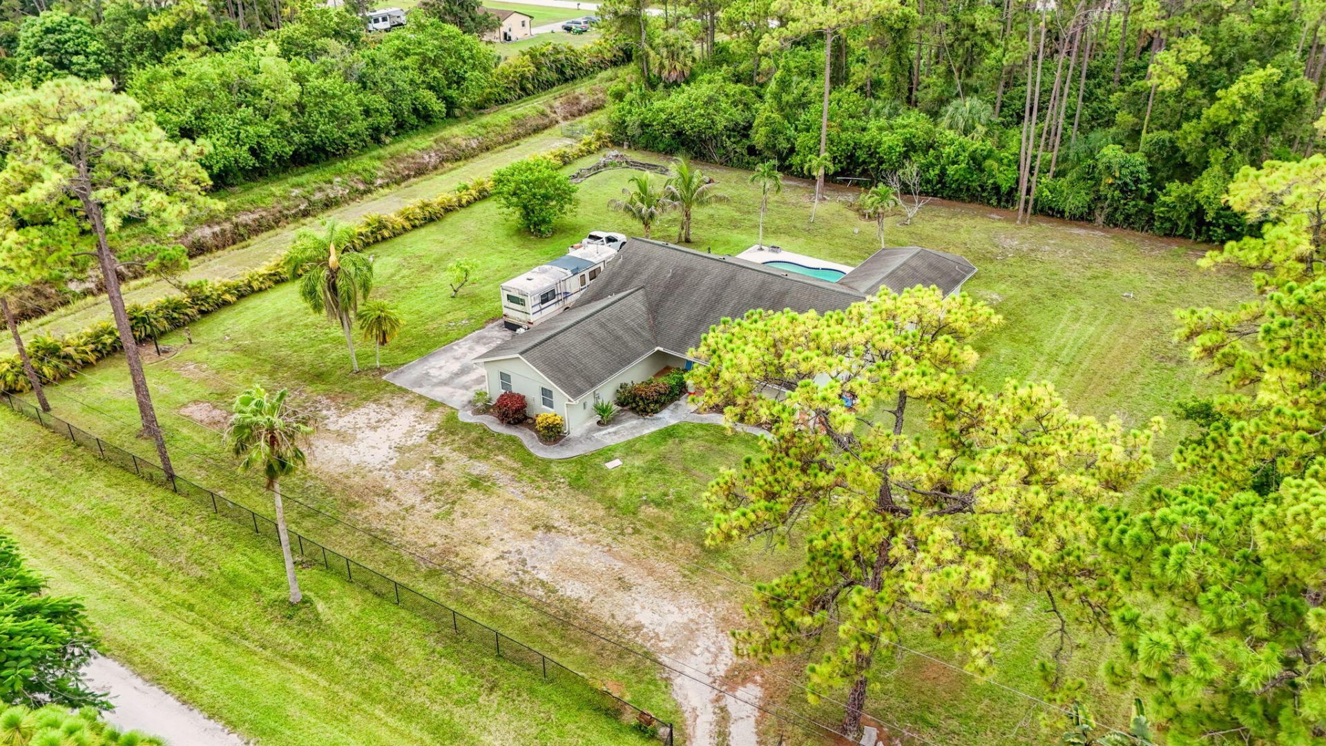 15732 82nd Lane N, The Acreage, FL 33470 Photo