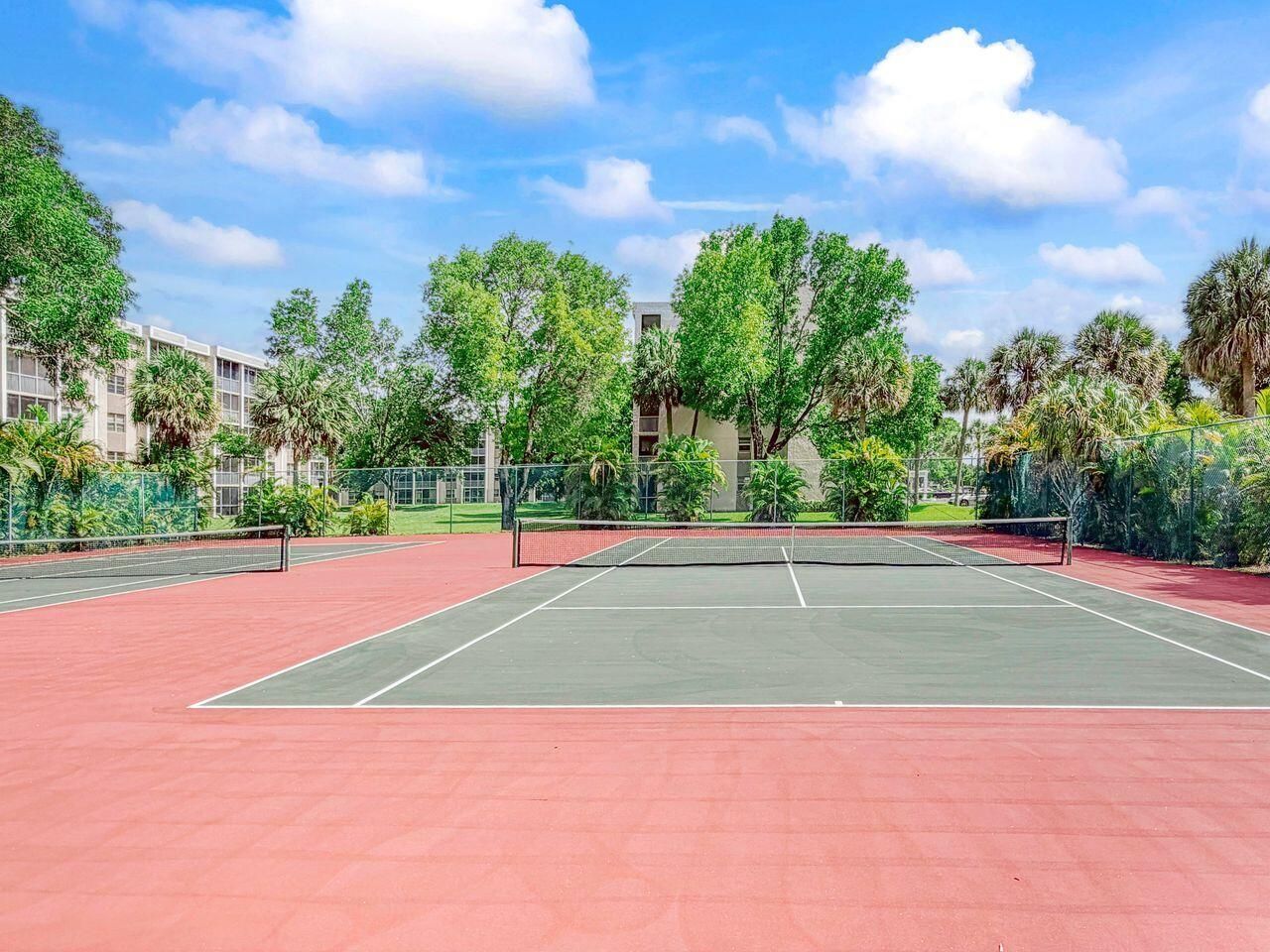 1075 Riverside Drive, Unit 508, Coral Springs, FL 33071 Photo