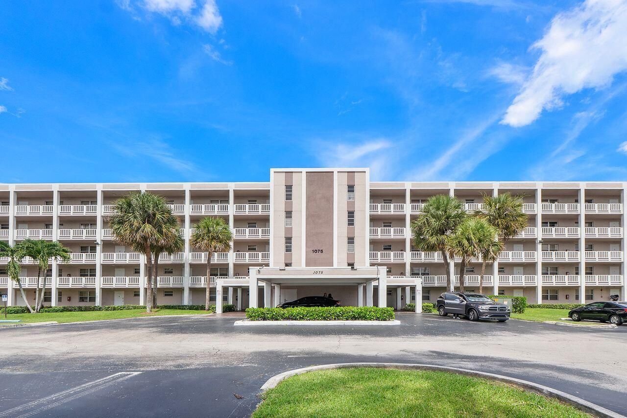 1075 Riverside Drive, Unit 508, Coral Springs, FL 33071 Photo