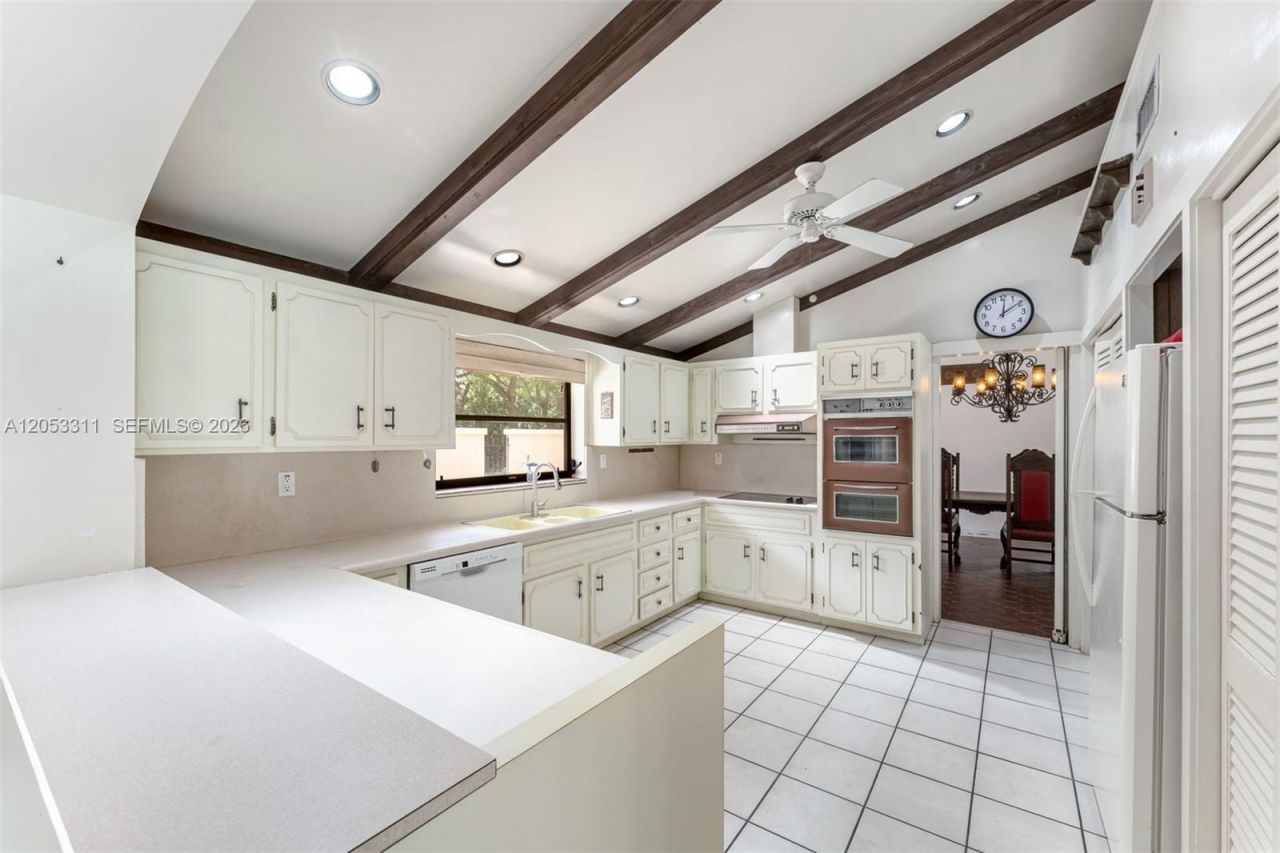 11950 SW 67 Ct , Pinecrest, FL 33156 Photo