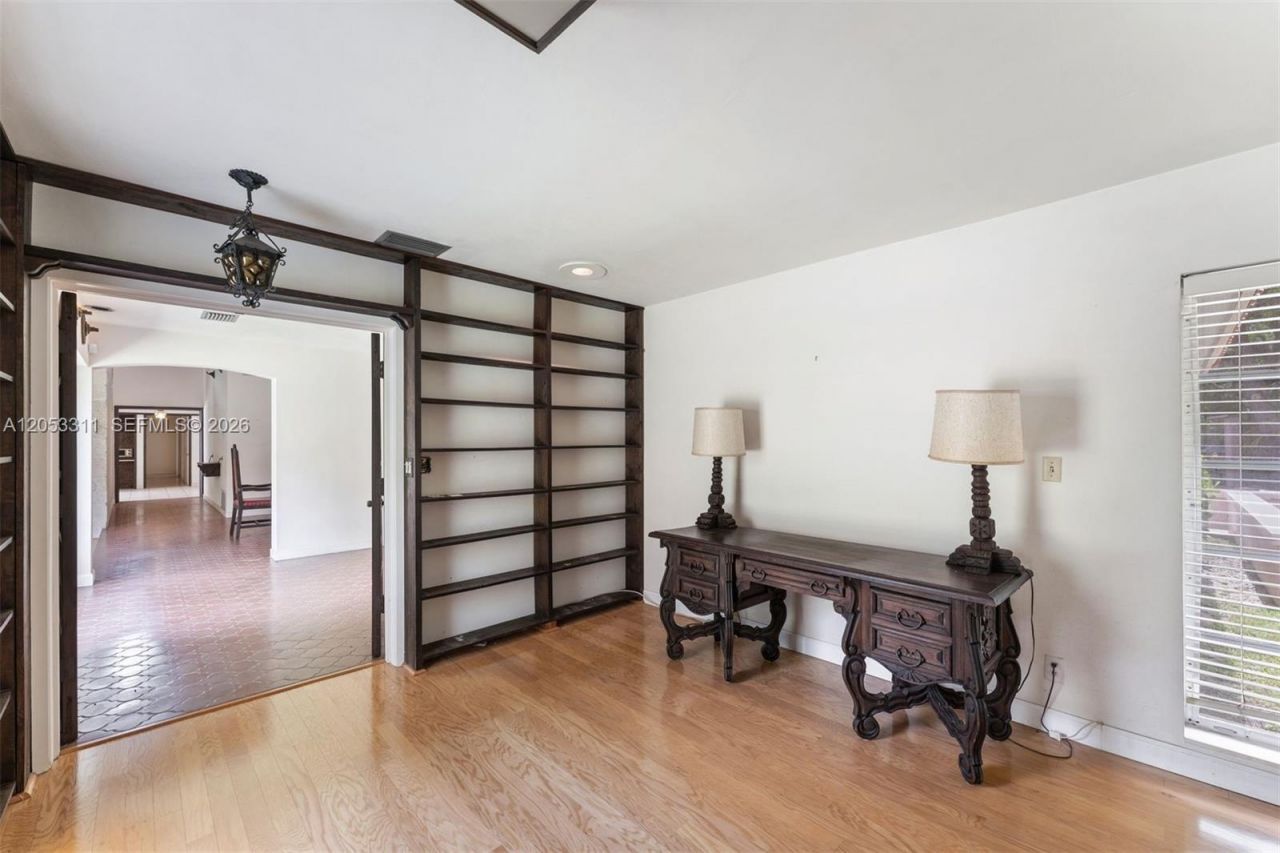 11950 SW 67 Ct , Pinecrest, FL 33156 Photo