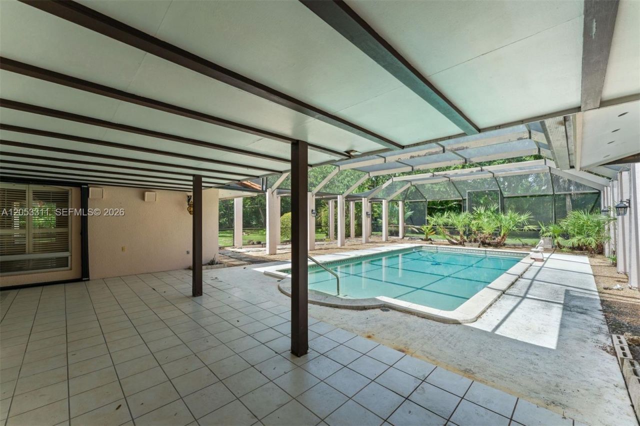 11950 SW 67 Ct , Pinecrest, FL 33156 Photo