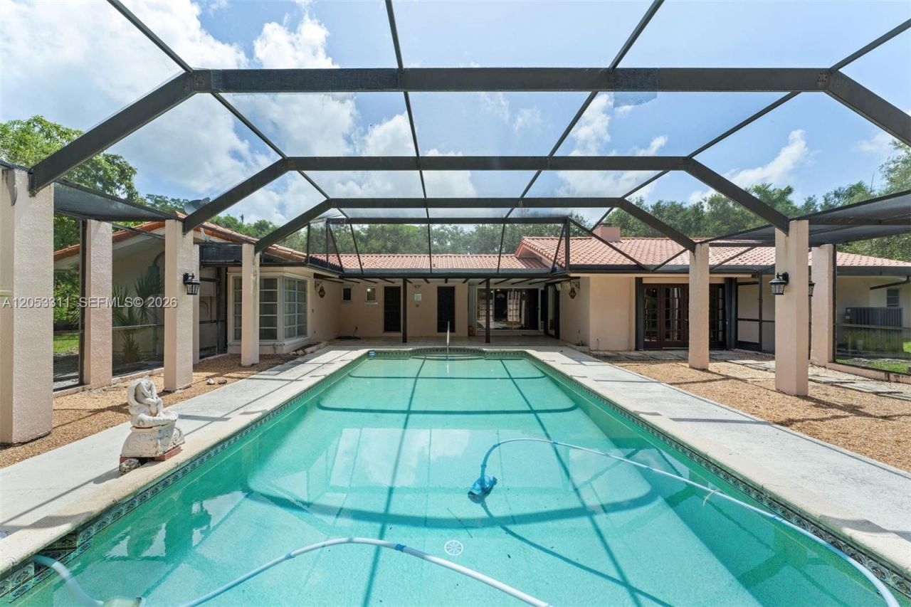 11950 SW 67 Ct , Pinecrest, FL 33156 Photo