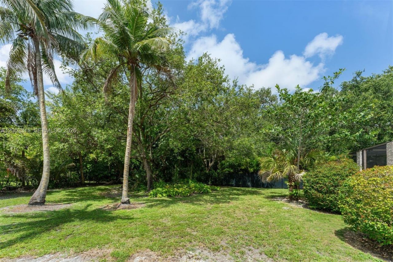 11950 SW 67 Ct , Pinecrest, FL 33156 Photo