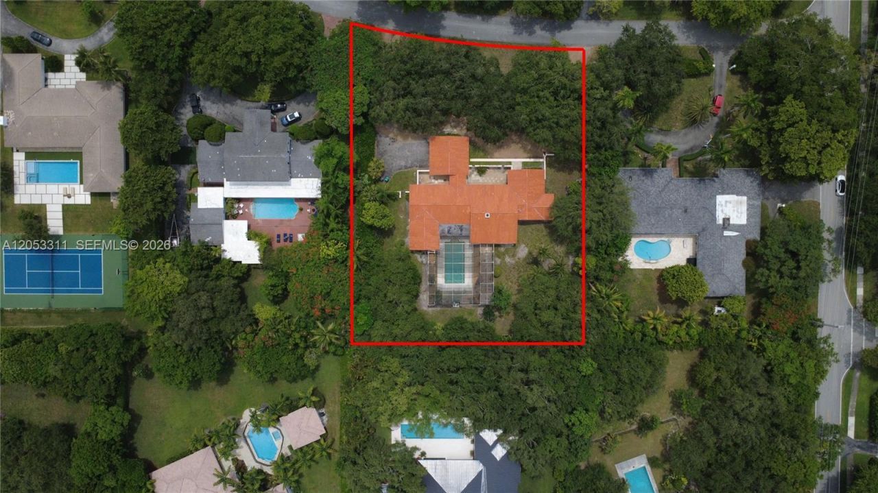 11950 SW 67 Ct , Pinecrest, FL 33156 Photo