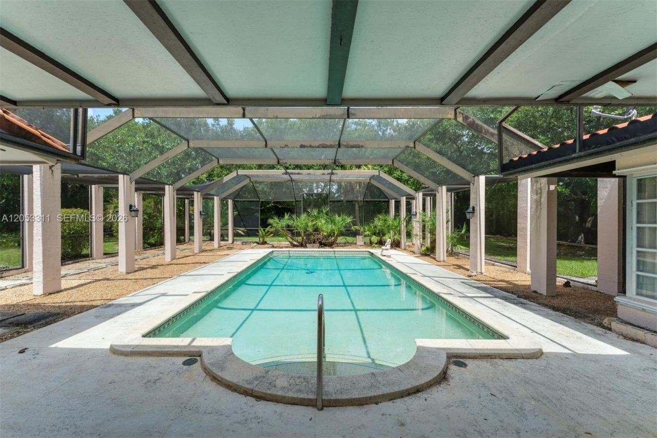 11950 SW 67 Ct , Pinecrest, FL 33156 Photo