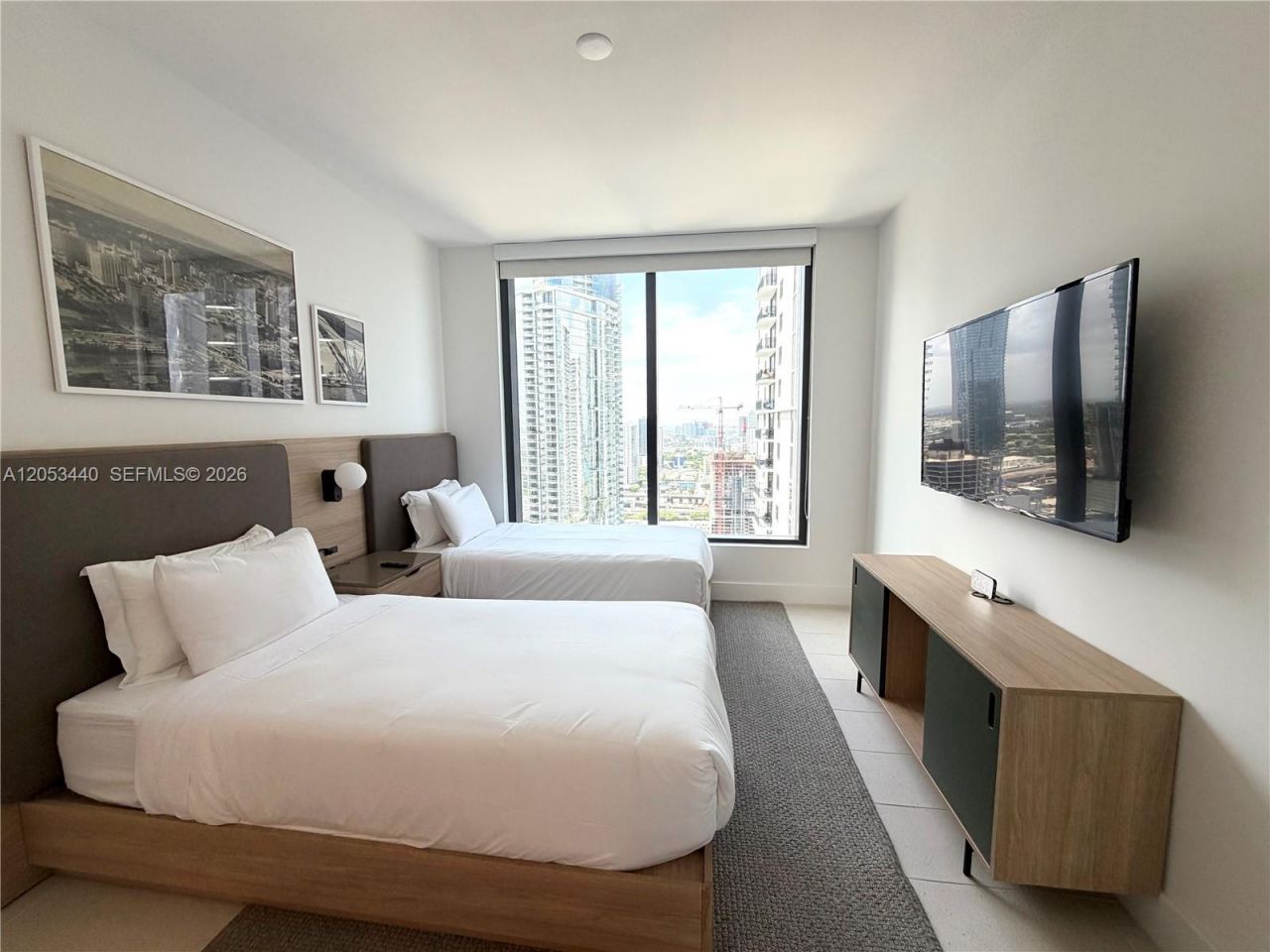 159 NE 6th St , Unit 3215, Miami, FL 33132 Photo