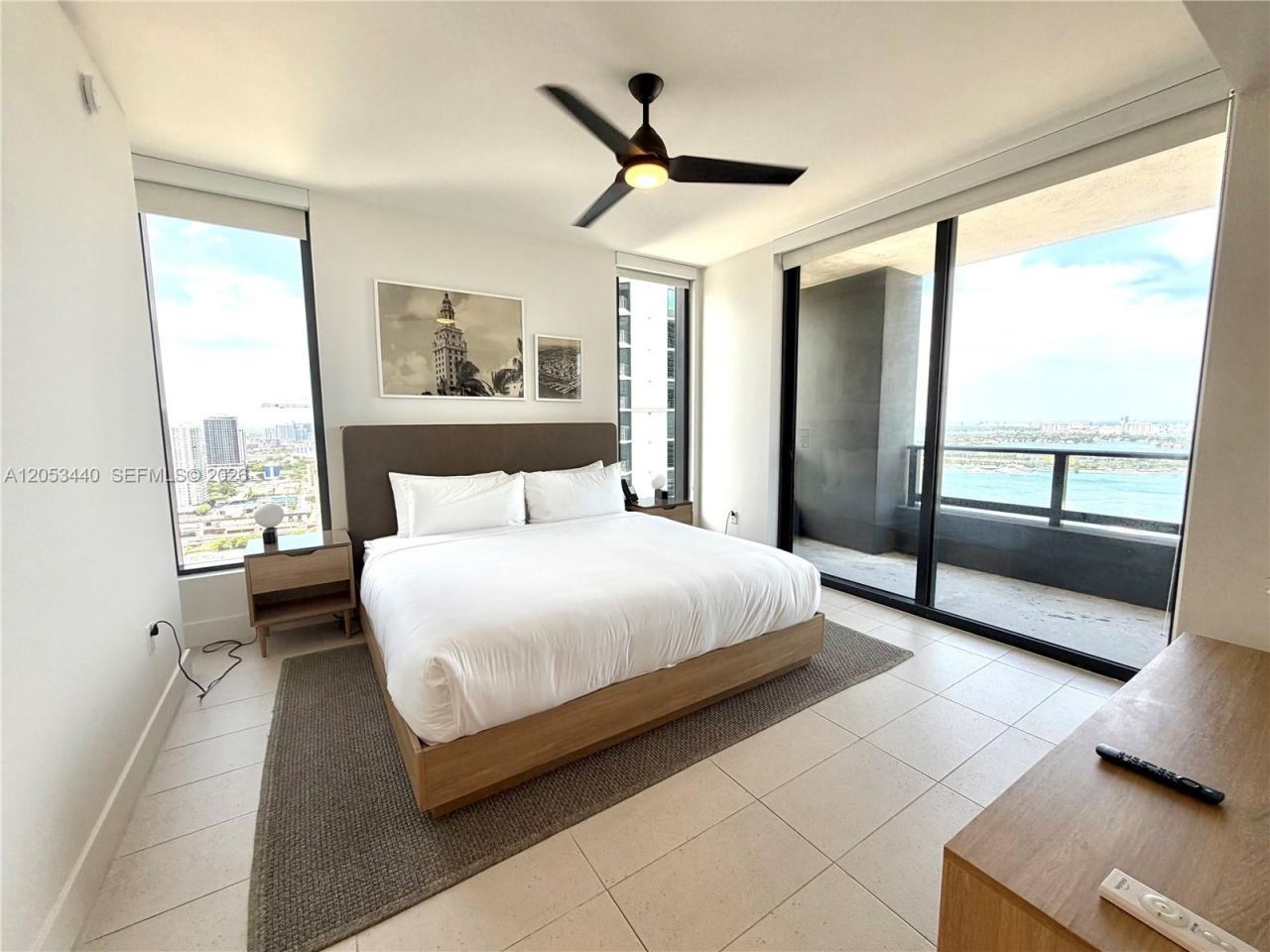 159 NE 6th St , Unit 3215, Miami, FL 33132 Photo