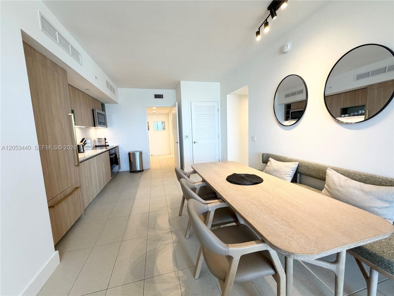 159 NE 6th St , Unit 3215, Miami, FL 33132 Photo