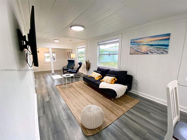 342 NW 7th Ave , Delray Beach, FL 33444