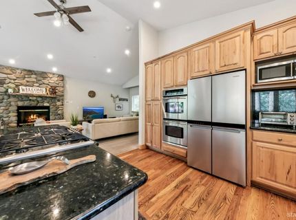 1501 Crystal Air Drive, South Lake Tahoe, CA 96150 Photo