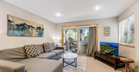 1501 Crystal Air Drive, South Lake Tahoe, CA 96150 Photo