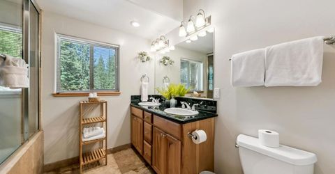 1501 Crystal Air Drive, South Lake Tahoe, CA 96150 Photo