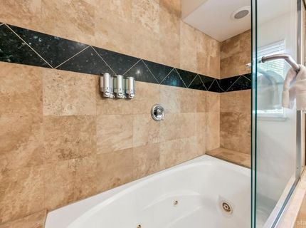 1501 Crystal Air Drive, South Lake Tahoe, CA 96150 Photo
