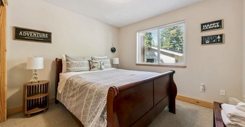 1501 Crystal Air Drive, South Lake Tahoe, CA 96150 Photo