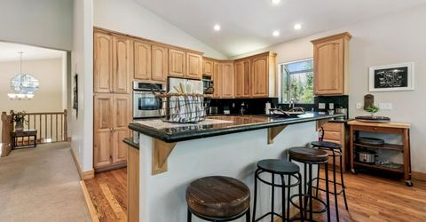 1501 Crystal Air Drive, South Lake Tahoe, CA 96150 Photo