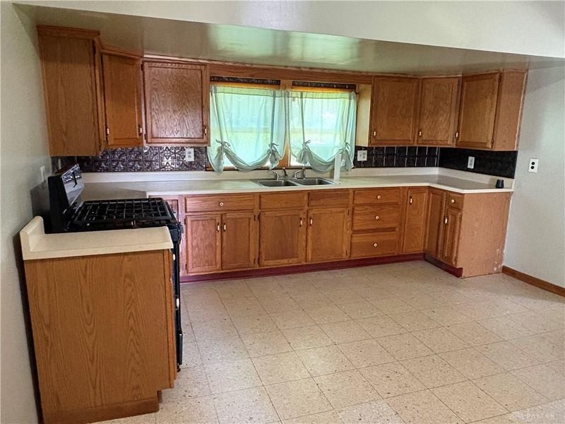 5306 Brown Road, Versailles, OH 45380 Photo 10