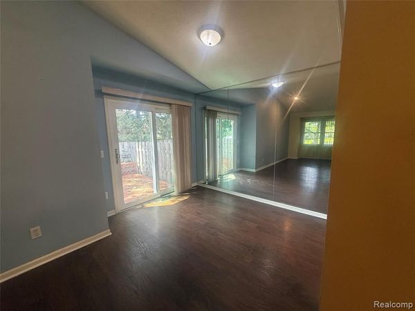 24706 Bashian Drive , Novi, MI 48375
