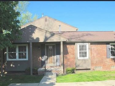 24706 Bashian Drive, Novi, MI 48375