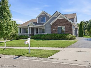 7301 VILLAGE PARK Drive, Independence Twp, MI 48346