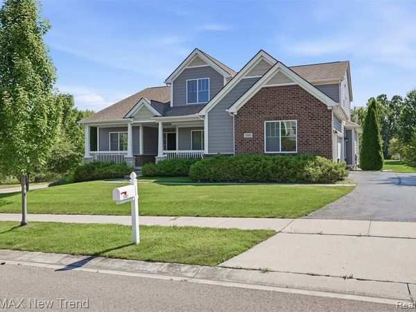 7301 VILLAGE PARK Drive , Independence Twp, MI 48346