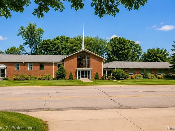 11771 Newburgh Road , Livonia, MI 48150