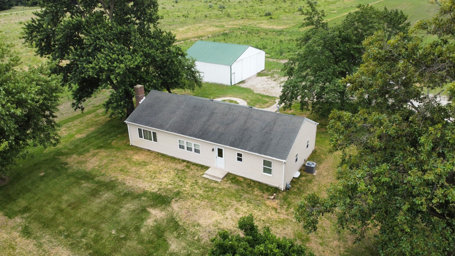 2489 E US Highway 52 Highway , Donovan, IL 60931