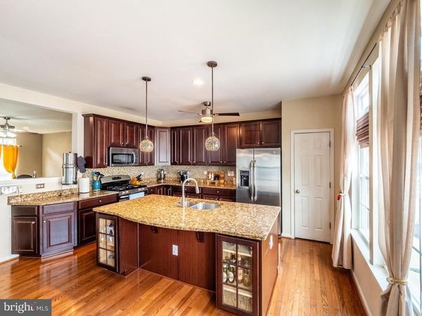 6 FOX COURT, DELANCO, NJ 08075