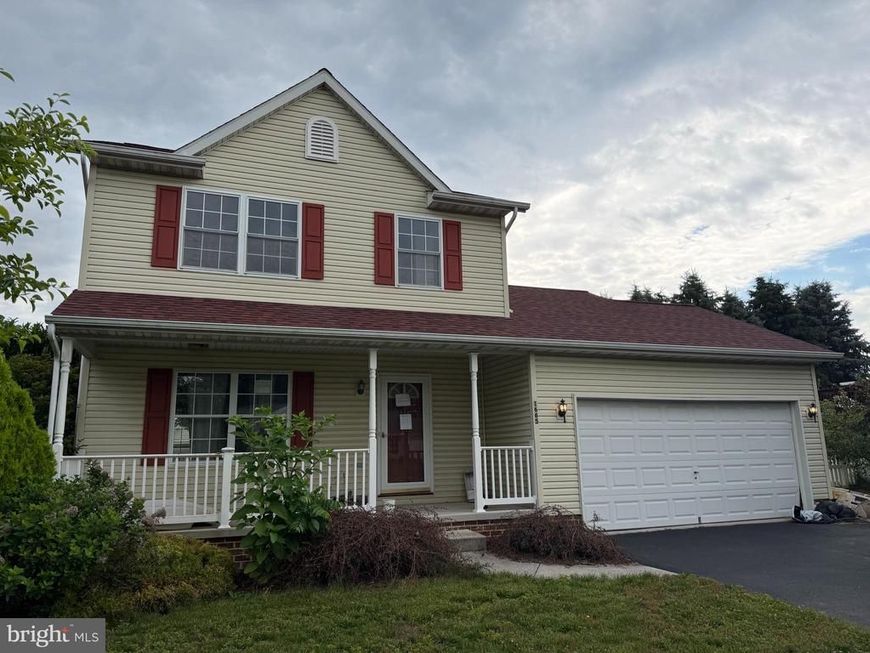 1665 Taylor Drive , Hanover, PA 17331 Main Photo