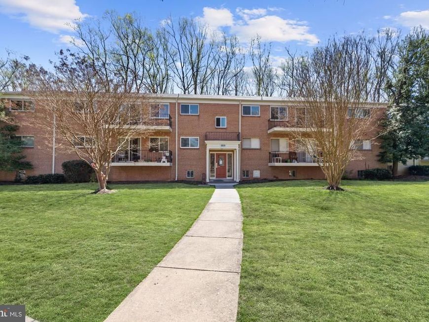 10619 Weymouth Street, Unit W-201, Bethesda, MD 20814 Main Photo