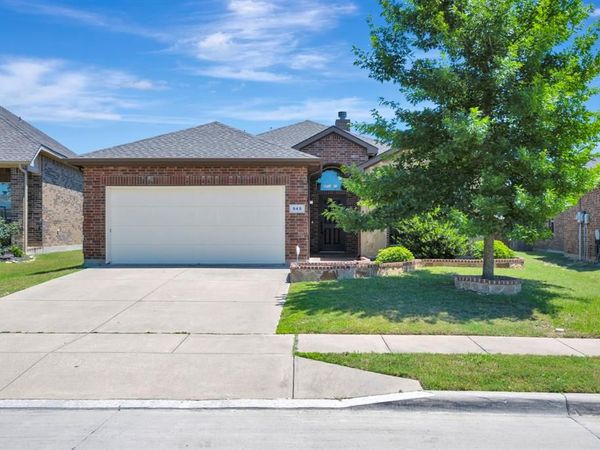 545 Wild Ivy Trail, Fort Worth, TX 76052