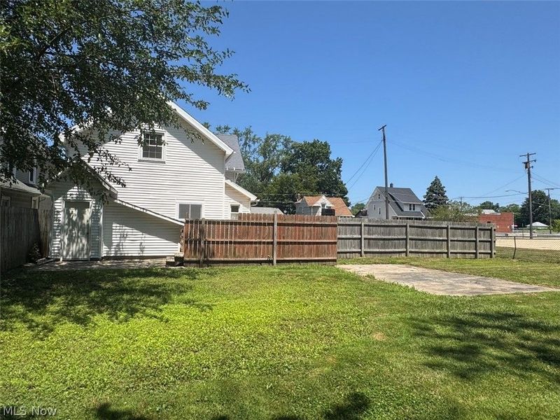 1638 W 6th Street, Ashtabula, OH 44004 Photo 5