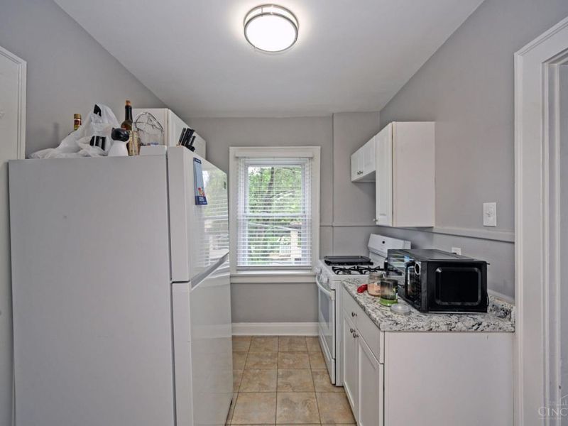 4423 Erie Avenue, Cincinnati, OH 45227 Photo 12