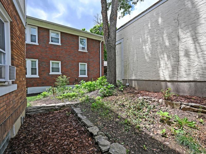 4423 Erie Avenue, Cincinnati, OH 45227 Photo 27