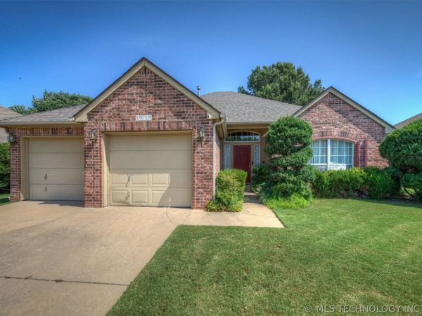 19719 E 45th Street , Broken Arrow, OK 74014