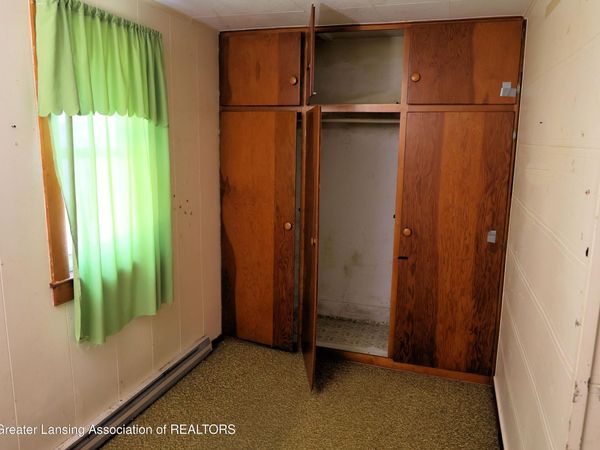 2550 N Airport Road, St. Johns, MI 48879