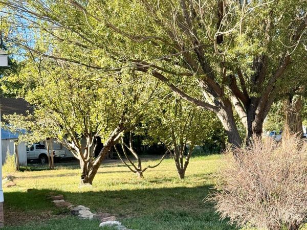 110 E 1ST Street N, St Johns, AZ 85936